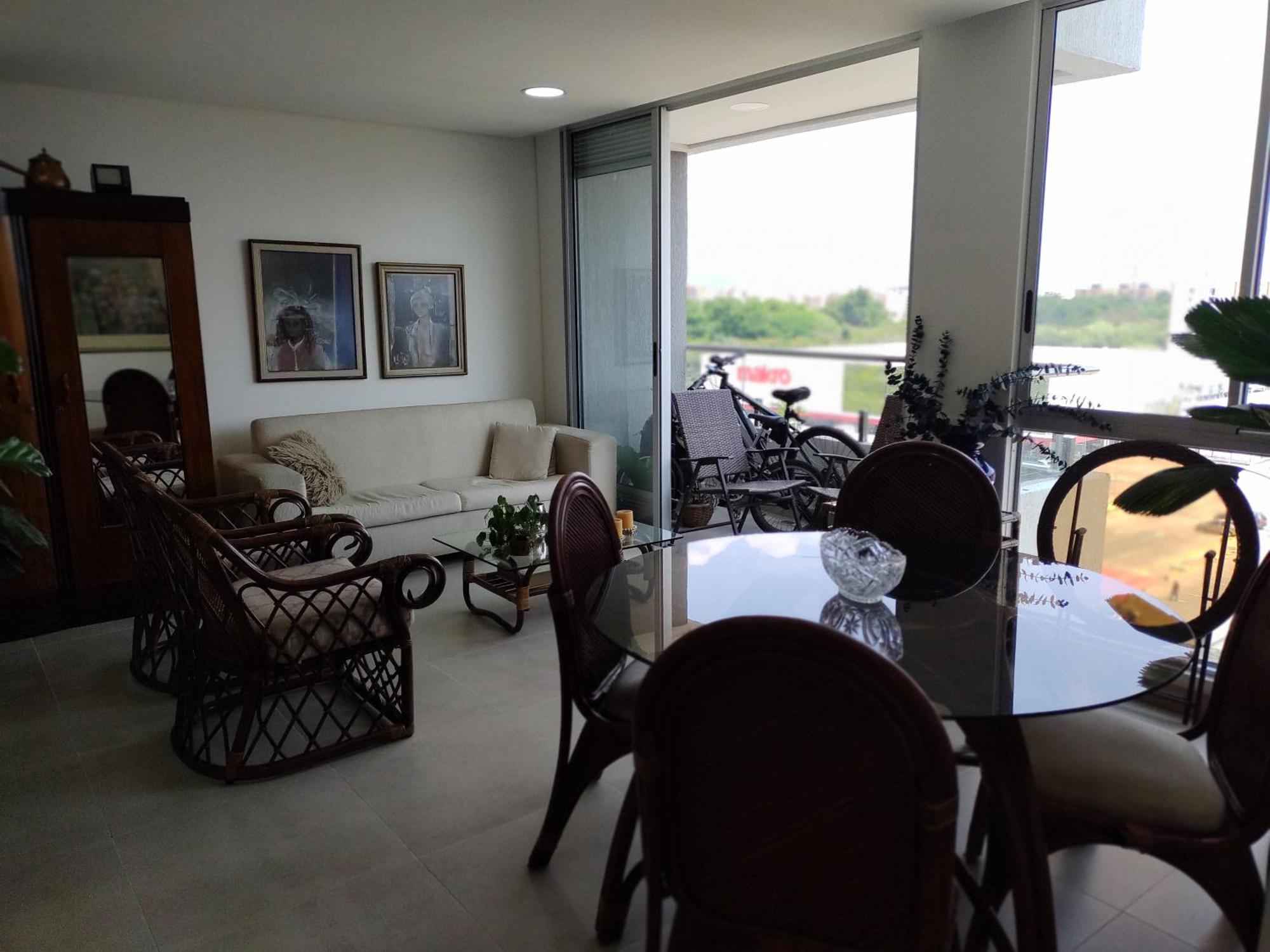 Quarto em Acomodações Particulares Nova